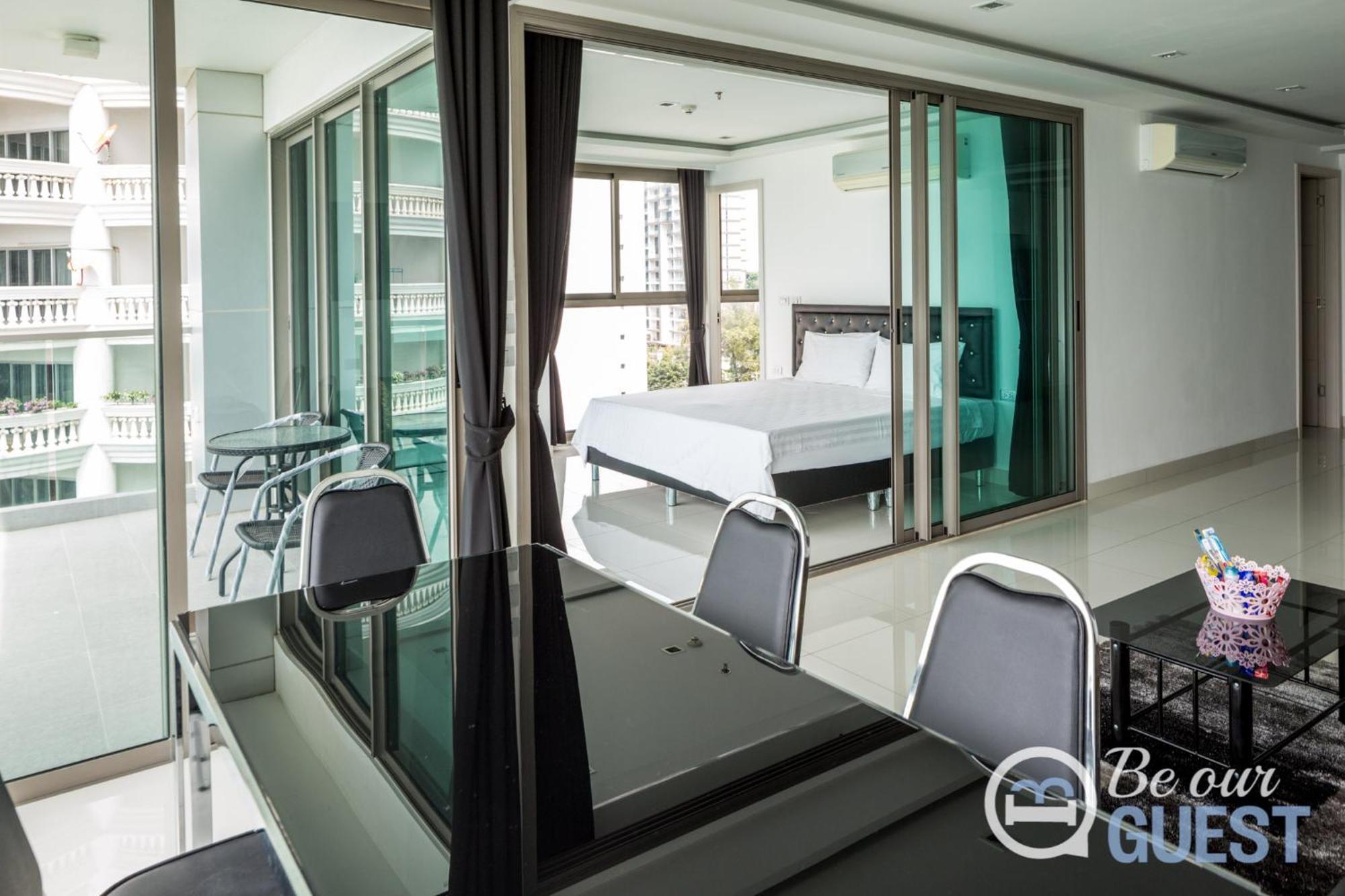 Stunning Sea View Condo On The Beach - Monthly Stay Pattaya Exterior photo
